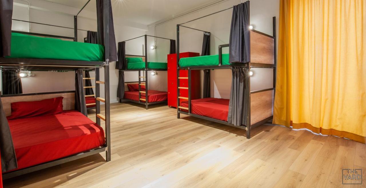 The Yard Hostel Catania Ngoại thất bức ảnh