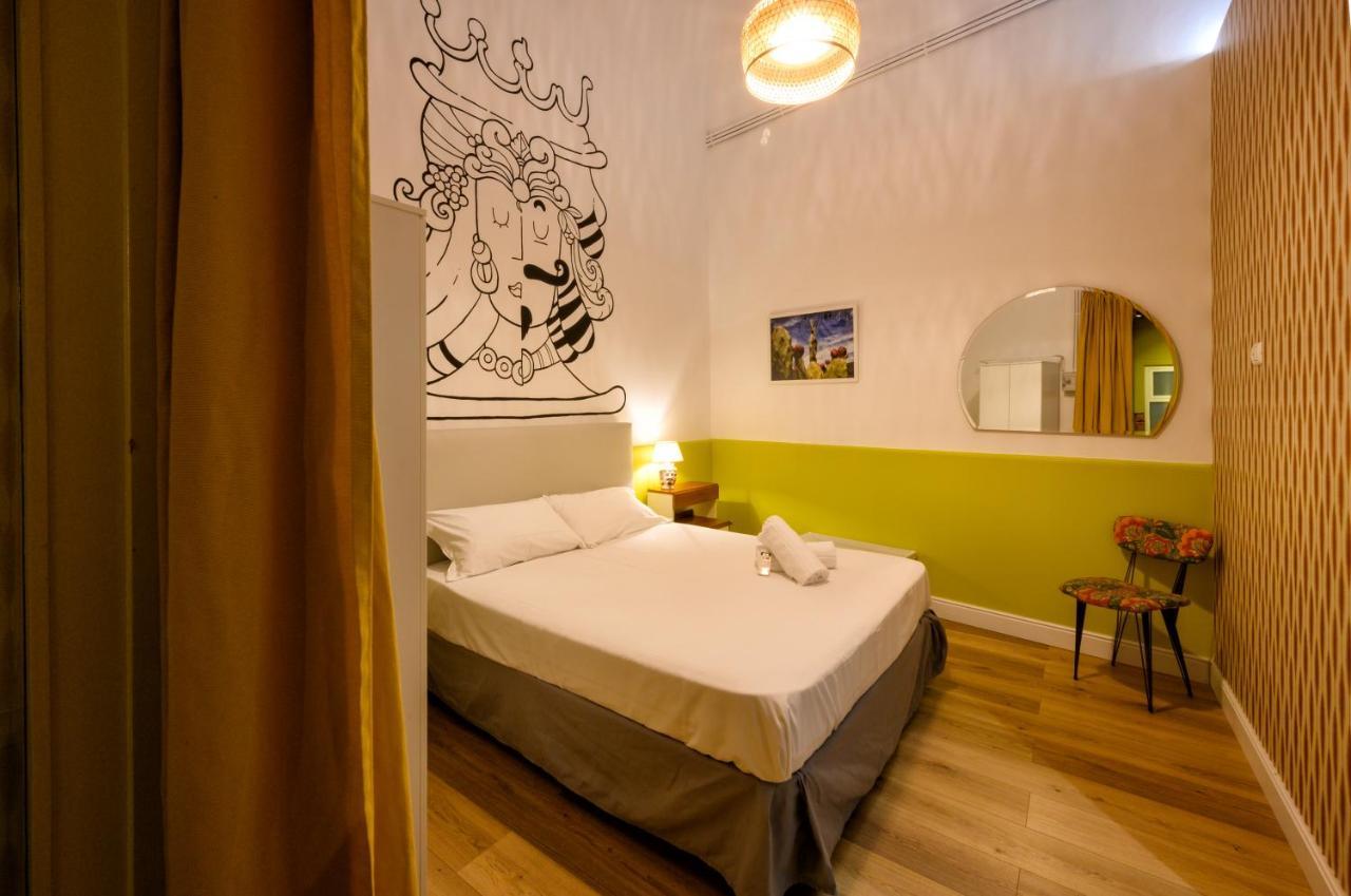 The Yard Hostel Catania Ngoại thất bức ảnh