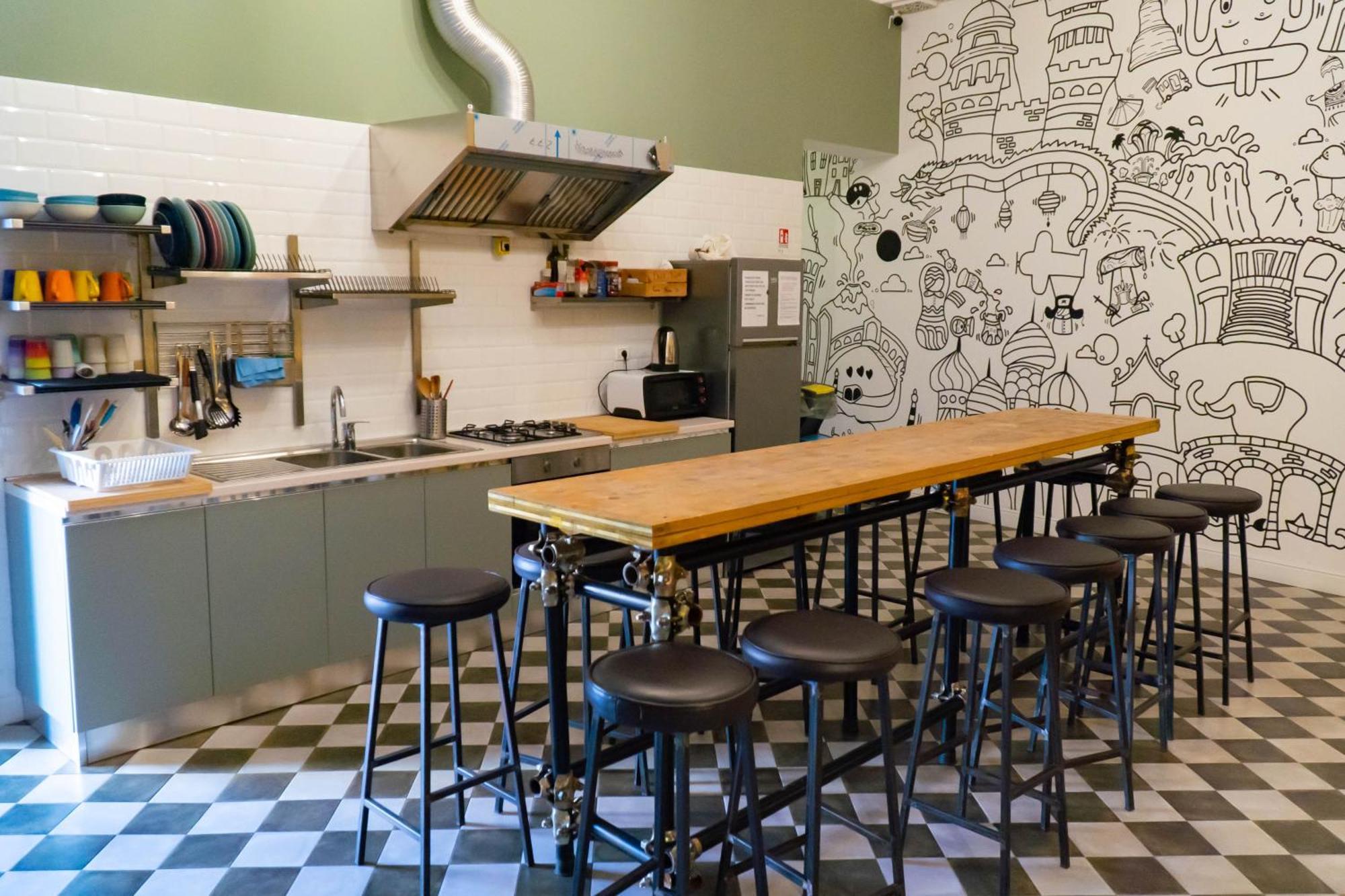 The Yard Hostel Catania Ngoại thất bức ảnh